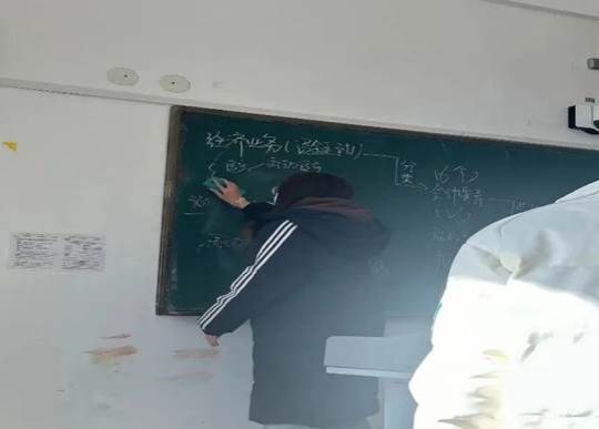 图示, 示意图

中度可信度描述已自动生成:ver1